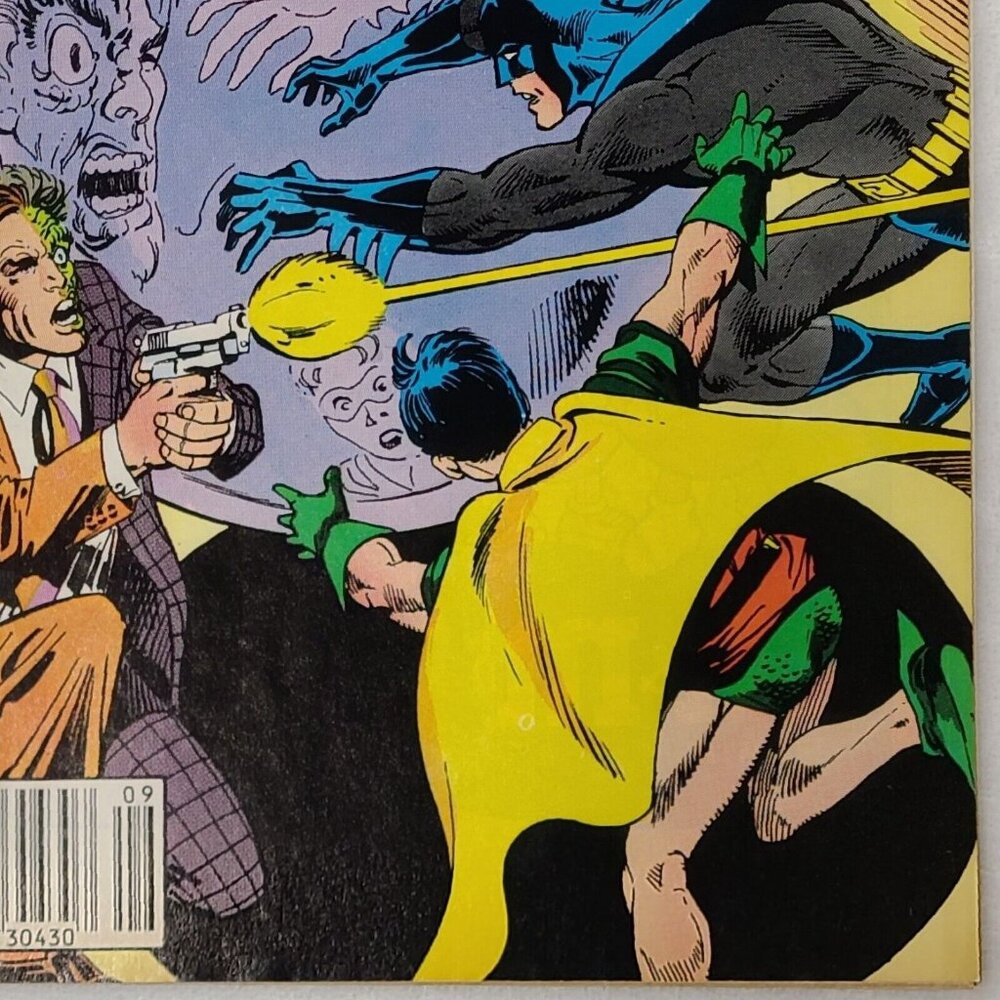 Batman 411 DC Comics 1987 FN/VF Newstand 1st Print - Picture 16 of 16